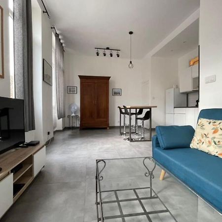 Charming Apartment In The Old Port Marselha Exterior foto