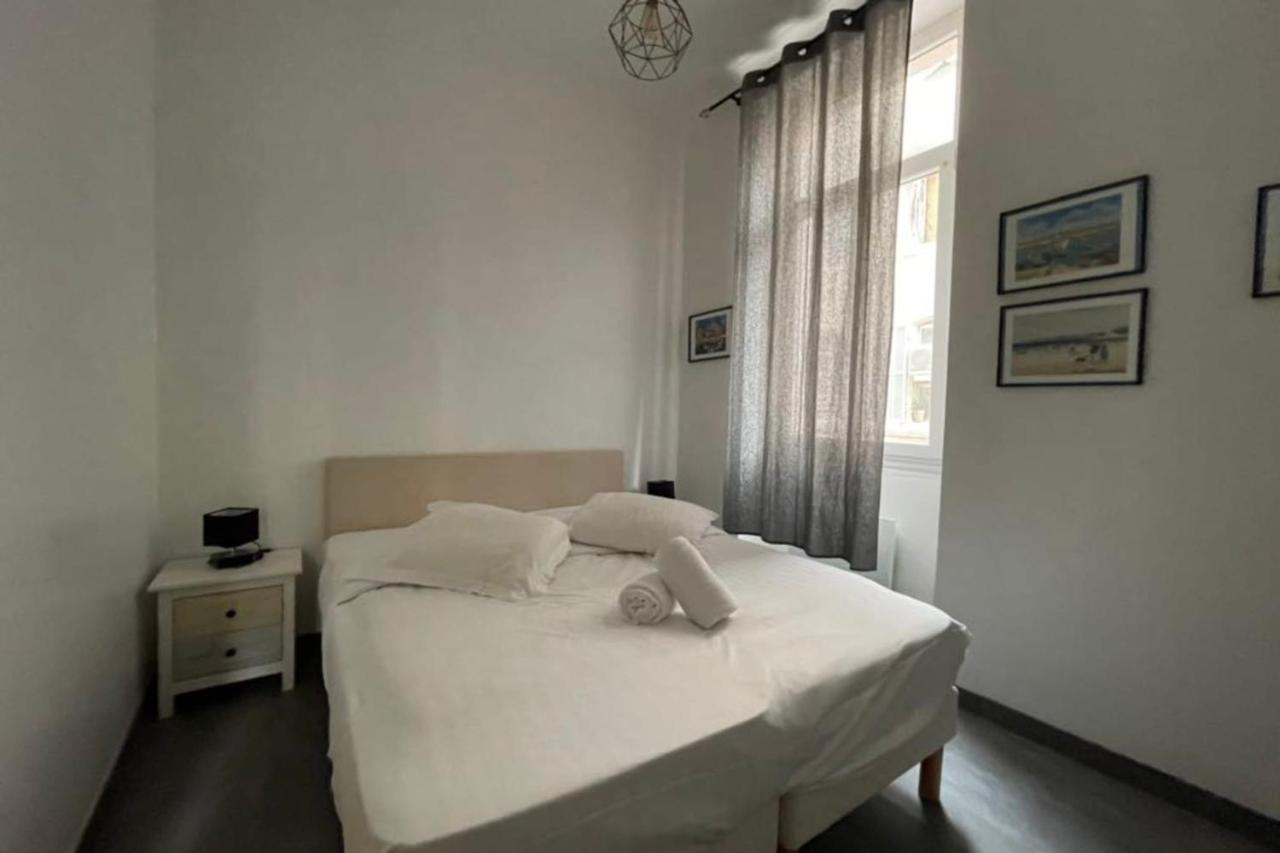 Charming Apartment In The Old Port Marselha Exterior foto